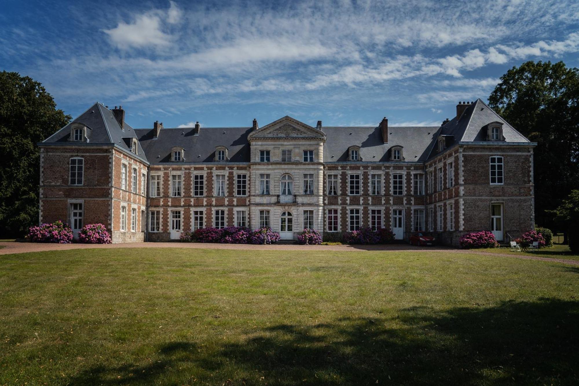Chambres D'Hotes & Gites Du Chateau De Grand Rullecourt Exterior photo